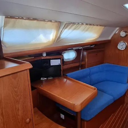 Velero Passionetenerife Πλωτό κατάλυμα *
