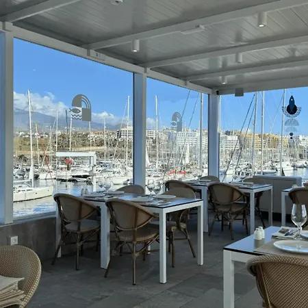 Velero Passionetenerife Hotel na wodzie *