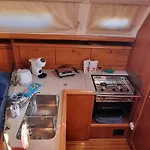 Velero Passionetenerife بوتيل *