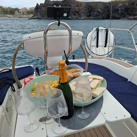 Botel Velero Passionetenerife San Miguel de Abona