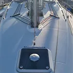 Velero Passionetenerife 船上ホテル *
